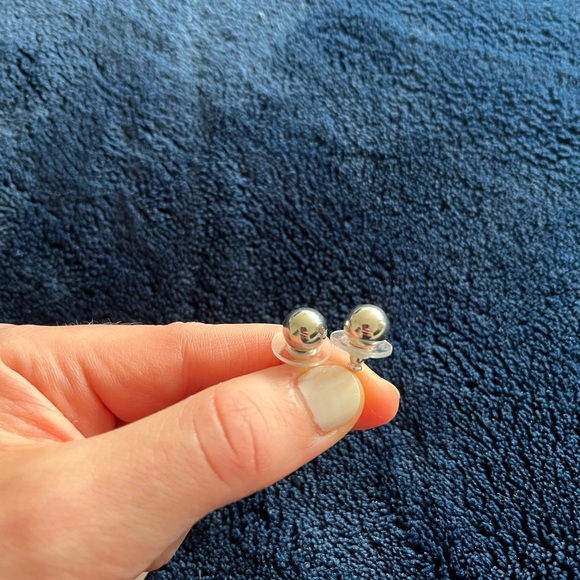 NWOT! Silver Stud Earrings - Picture 2 of 3